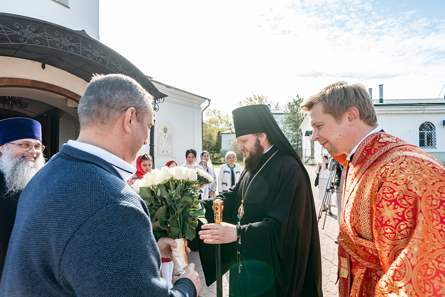 Архиерейское богослужение в Воскресенском храме города Подольска